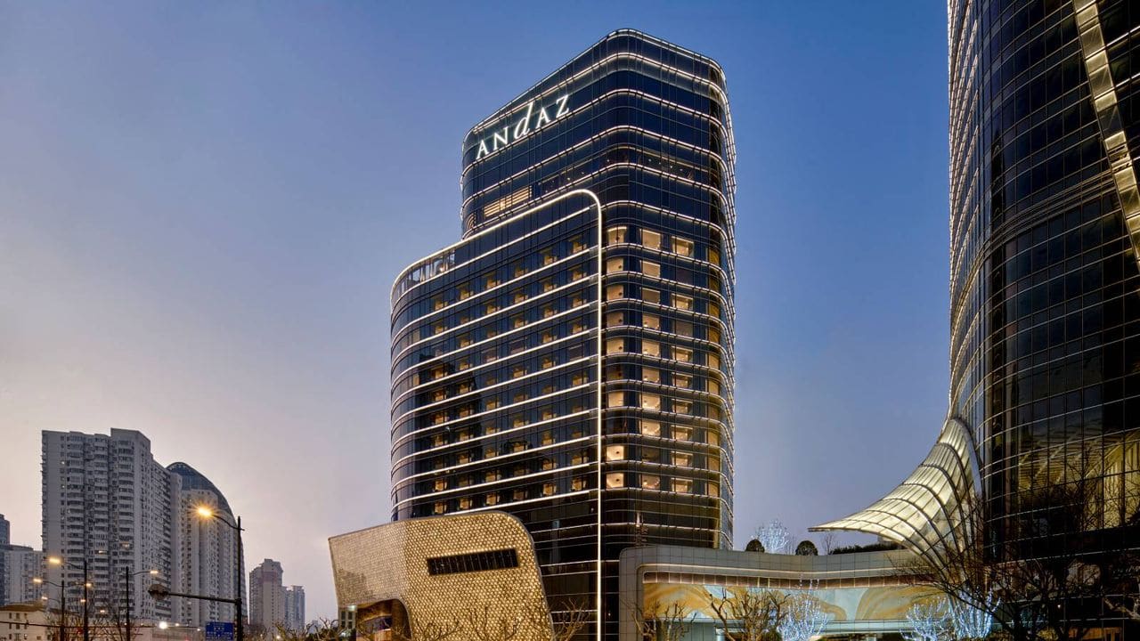 Where Old Shanghai Lives On Inside a Modern Tower