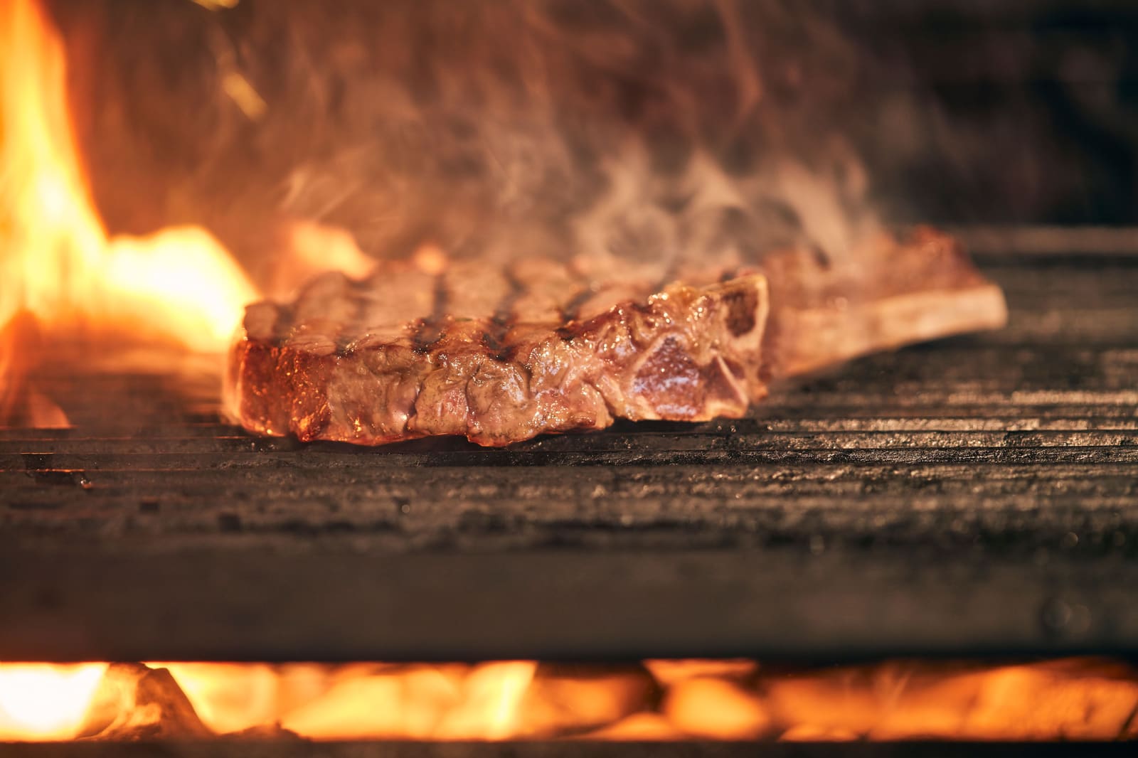 Above the Surf: Seminyak's New Altar to Smoke, Beef and Fire