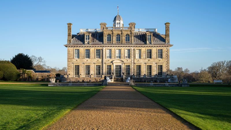 Where Darcy Met Elizabeth: A Literary Traveller's Guide to Austen's England