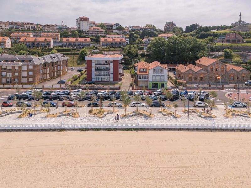 Reclaiming the Waterfront: How Comillas Turned a Parking Lot Into Public Space