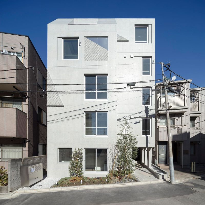Geometry as Memory: A Concrete Block Traces Tokyo's Invisible Plateau