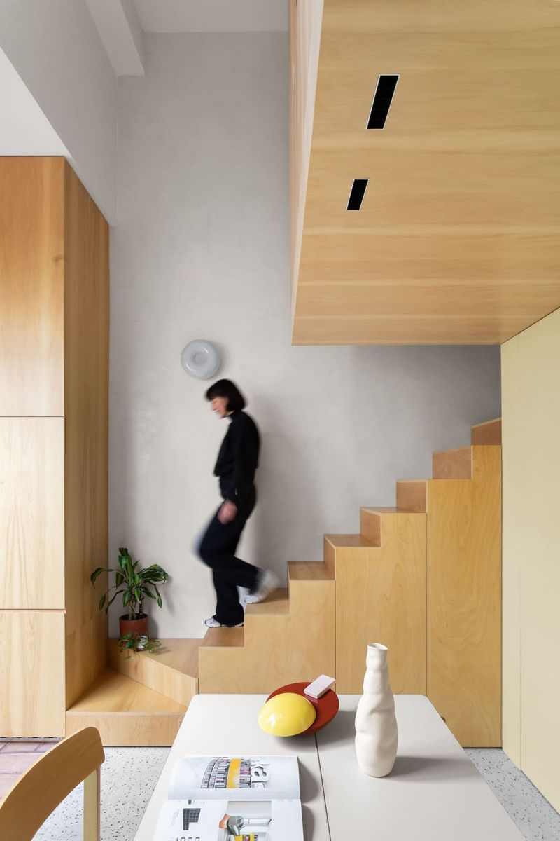 How Subtraction Creates Space in a 52-Square-Metre Buenos Aires Home