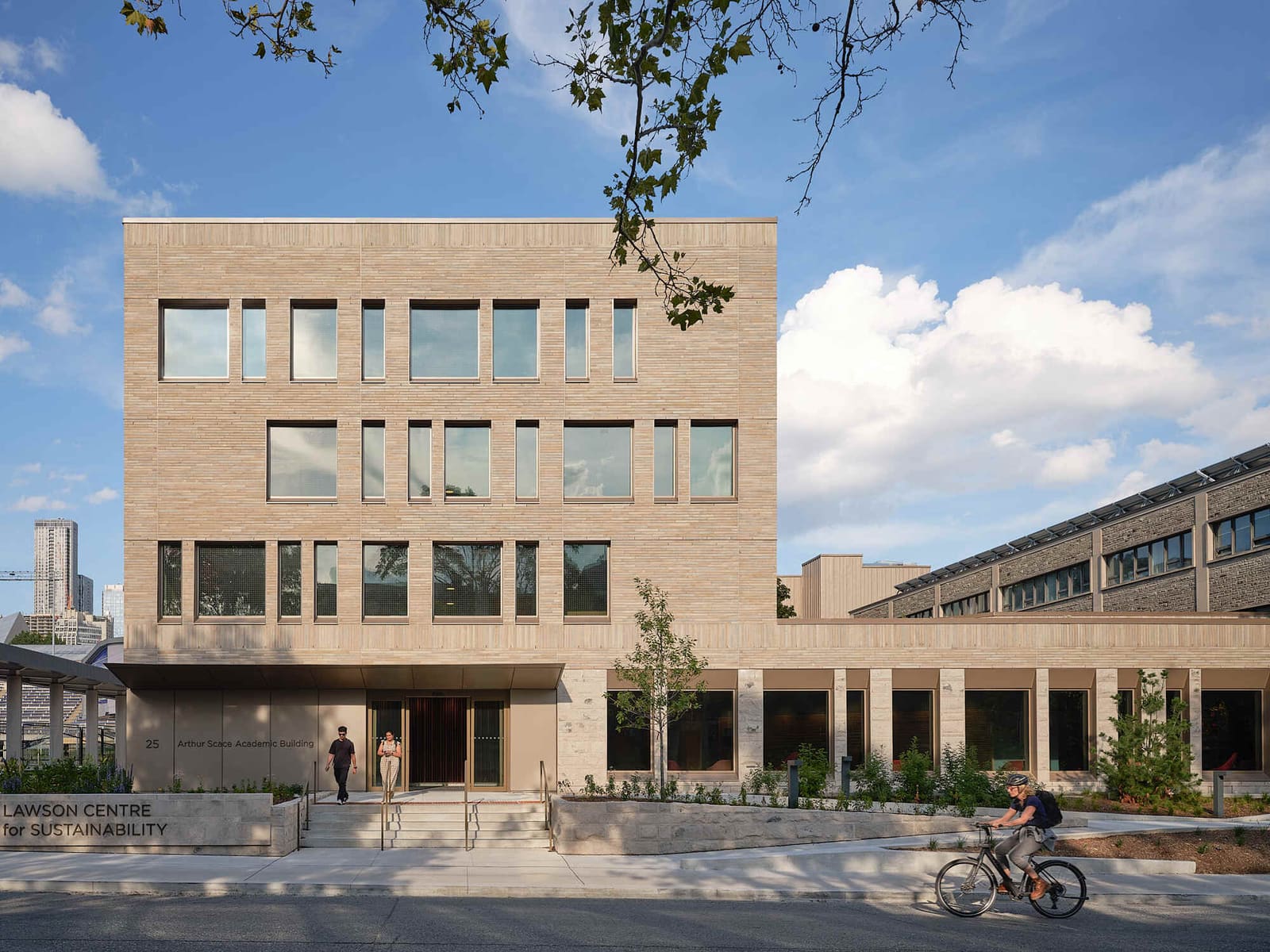 Mass Timber and Rooftop Farming Meet Academic Life in Toronto
