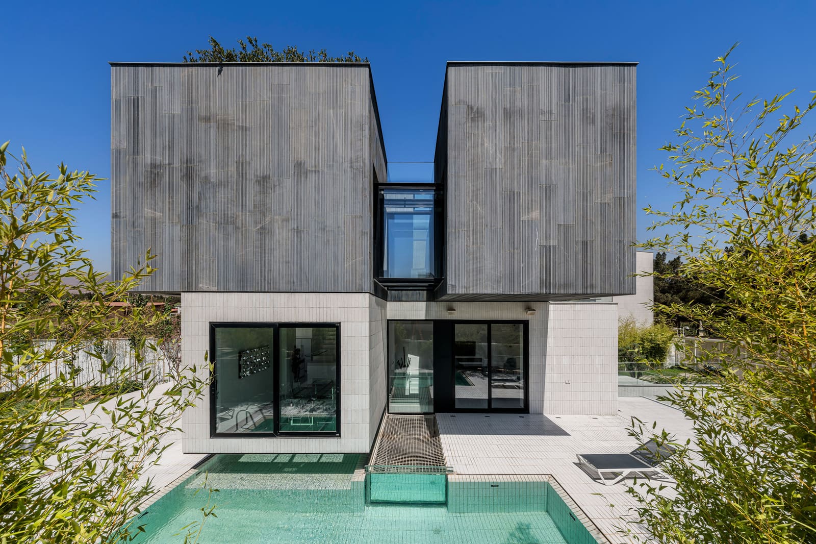 How a Minimalist Villa Negotiates Density in Northern Iran