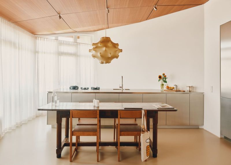 Reclaiming Light in a 1990s Berlin Attic