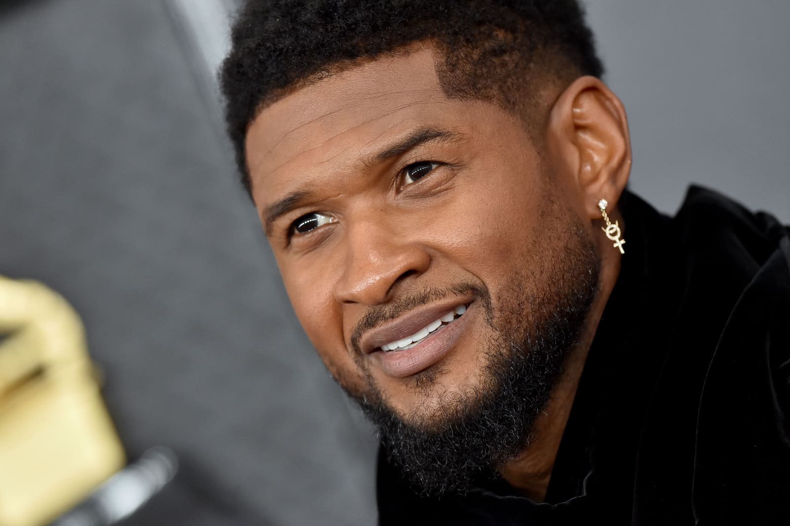 Collecting Homes the Way He Collects Art: Usher's Real Estate Journey