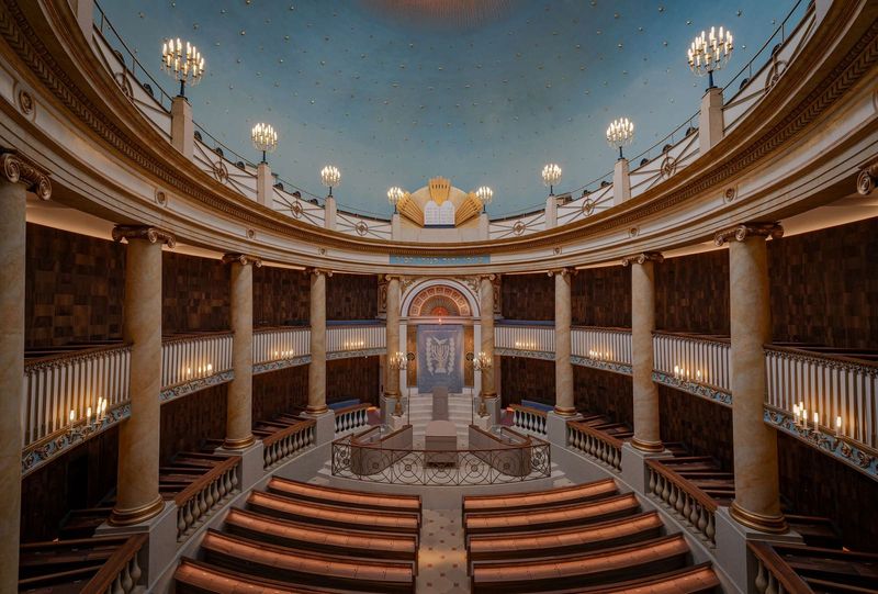 How Vienna's Oldest Synagogue Reconciles Heritage With Contemporary Use