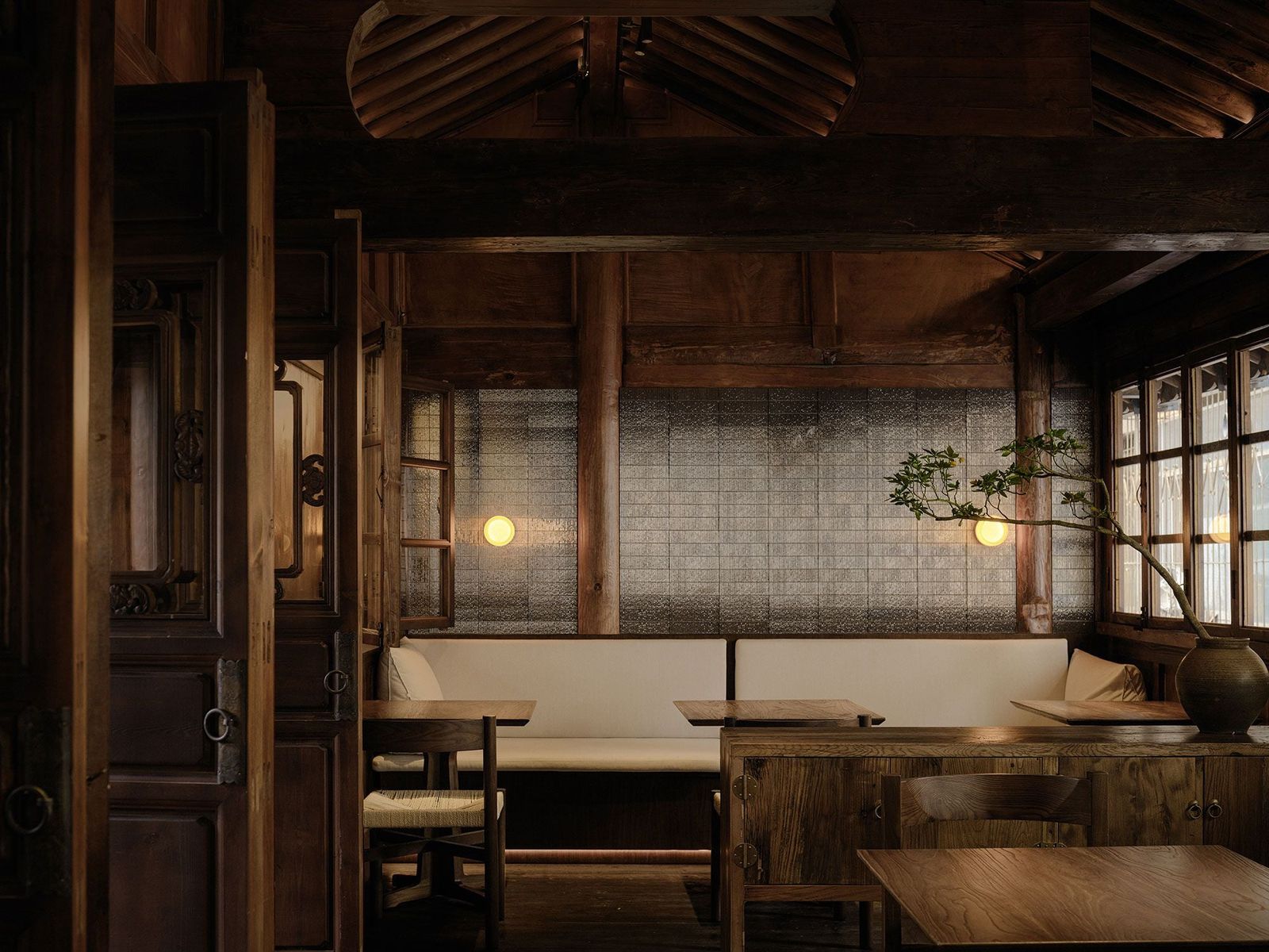 Reviving Time: How A 1920s Kunming Courtyard Became A Modern Café & Wine Bar