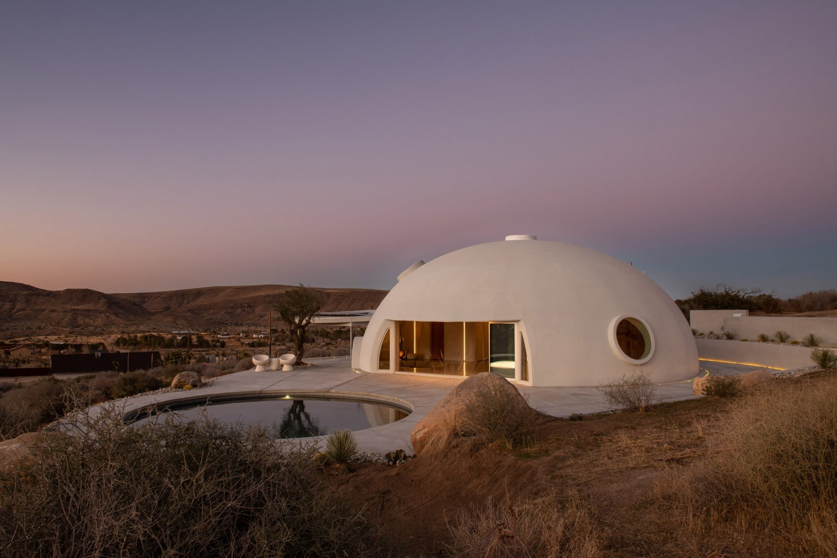 HATA: Anastasiya Dudik’s Sculptural Domed Home Reimagines California Living