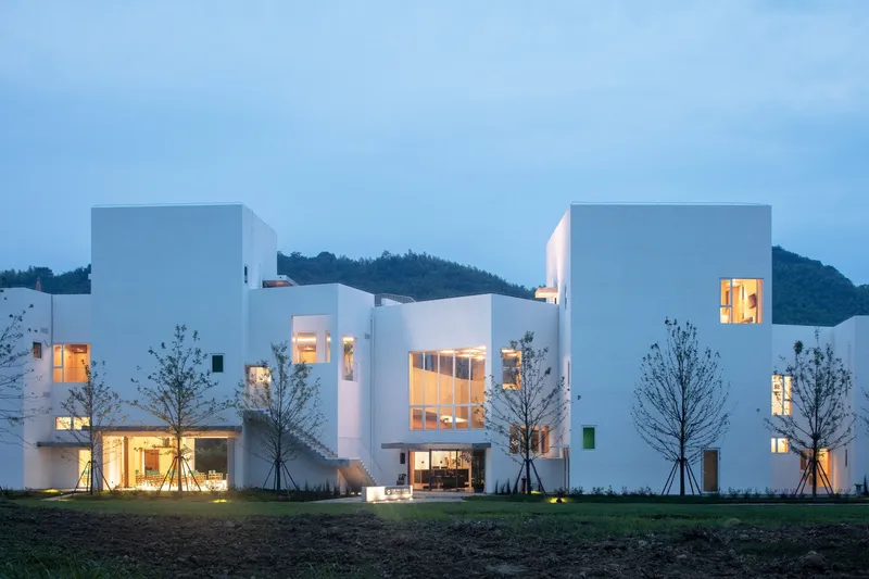 The Cipo Laoling Residence: A Five-Year Transformation from Service Center to Rural Hotel in China