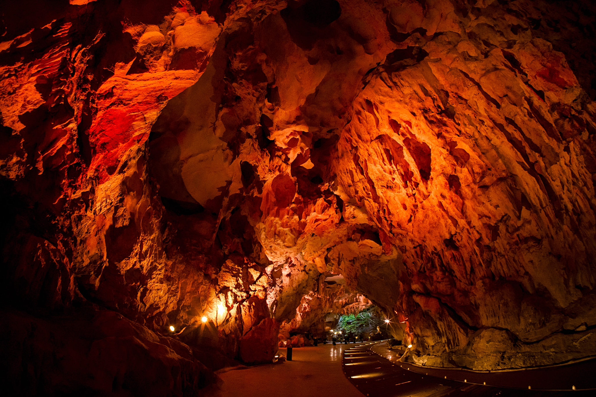 The World’s First Award Ceremony Staged Inside A Natural Cave