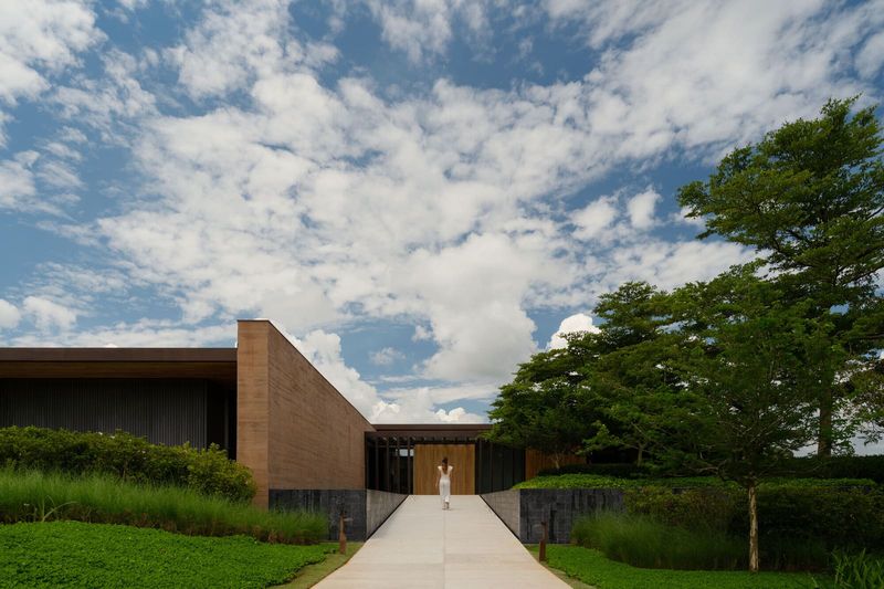 When Architecture Becomes Fabric: The Spatial Weave of Tear House
