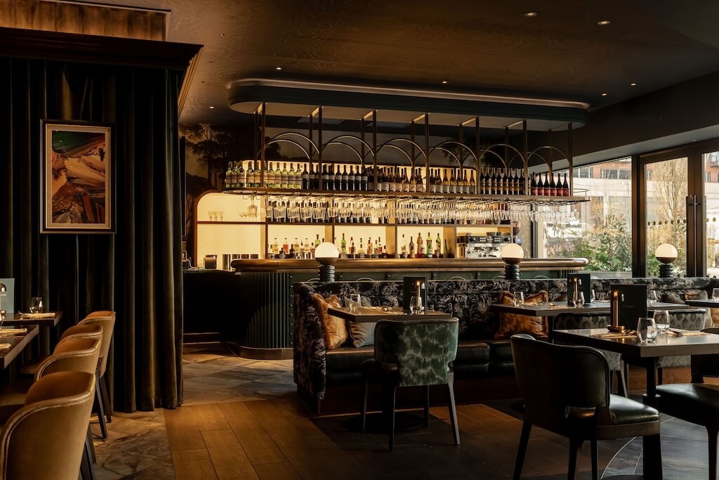 The Culinary Stage: Studio Two and Lucent Lighting Orchestrate a Chiaroscuro Feast at Six by Nico Bristol