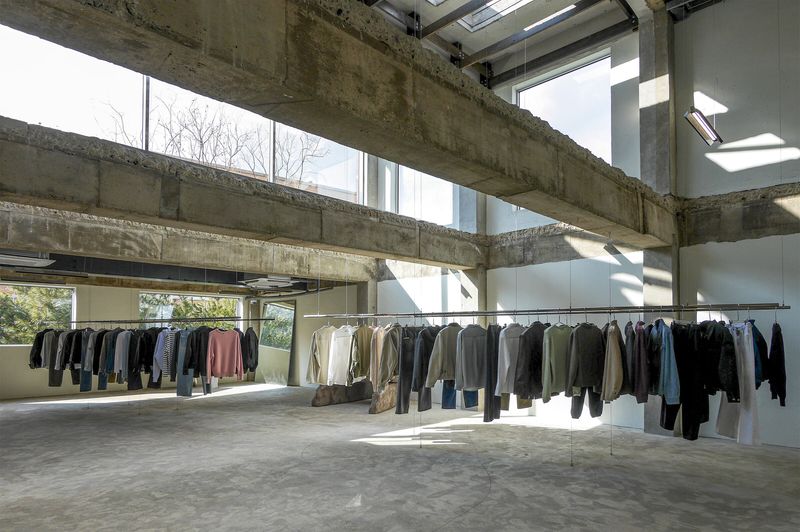 COOR Seongsu Flagship Store: Architecture as a Silent Expression of Fashion