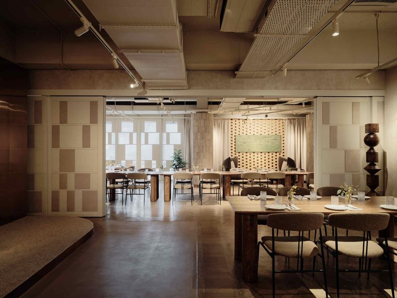 When Restraint Becomes Ritual: Reimagining the Kazakh Family Table Without Nostalgia