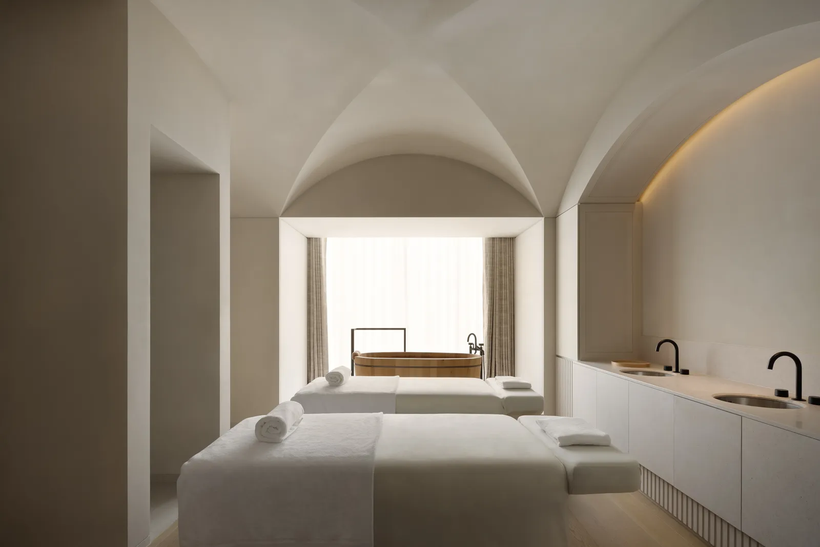 Capella Taipei: A Modern Mansion In The Sky