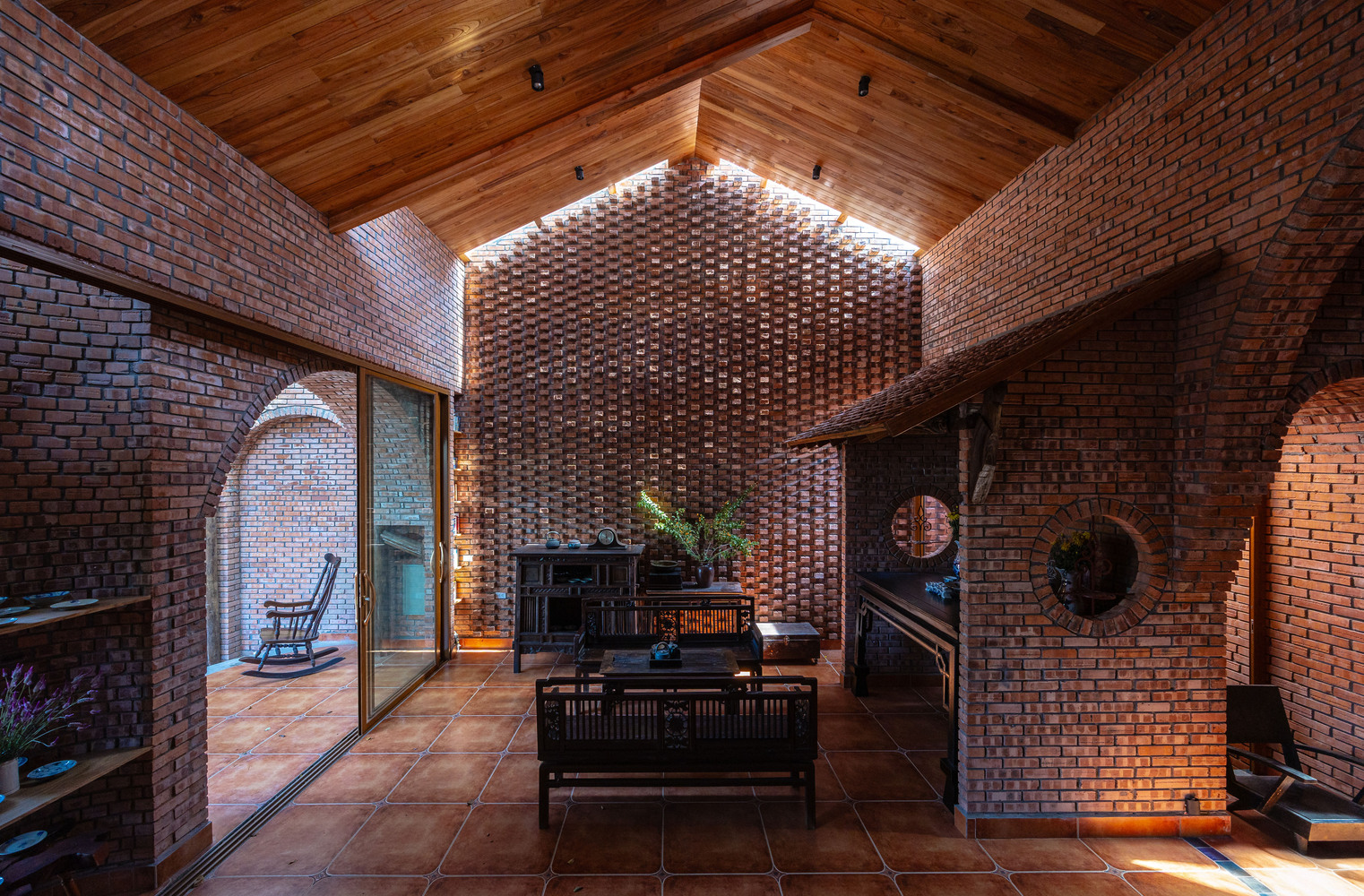 Bringing Nature Indoors Without Plants Everywhere