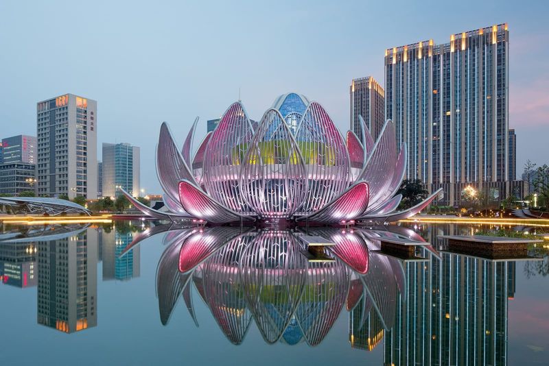 When Architecture Borrows from Botany