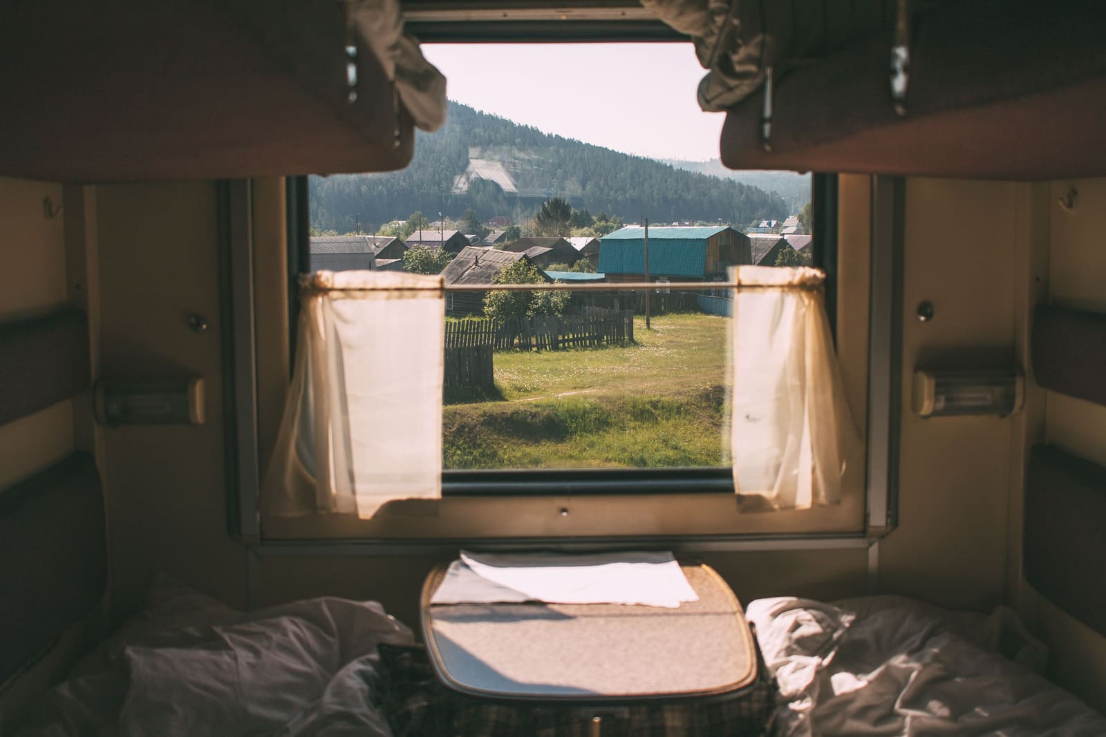 A Berlin Start-Up Wants to Replace Short Flights with Lie-Flat Night Trains