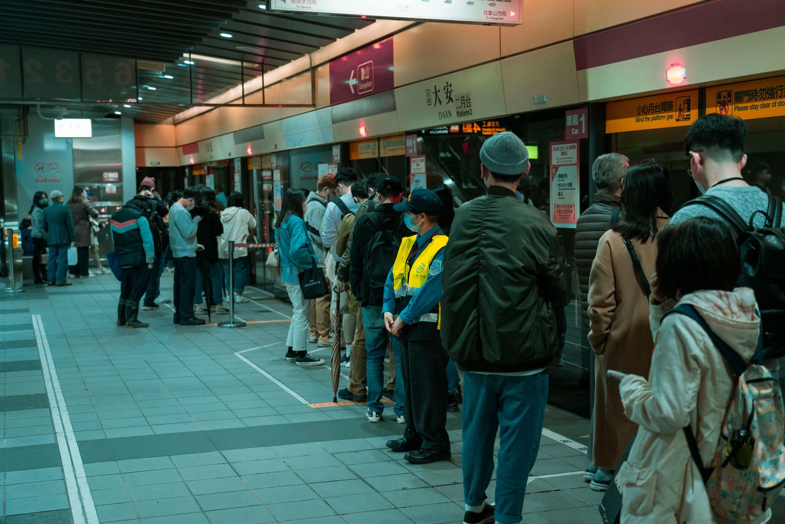 Copenhagen Airport Faces Days-Long Disruption as Security Rules Change Mid-Holiday Season