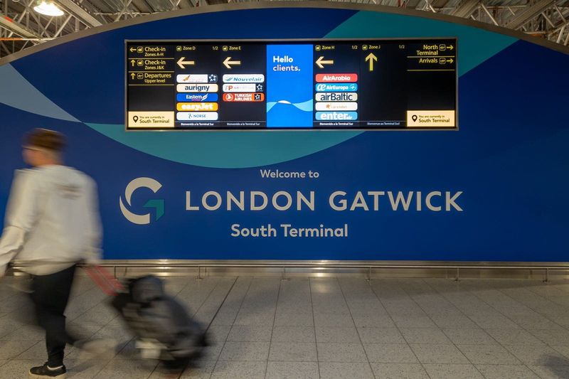 Gatwick Resolves Fuel Supply Glitch After Weekend Alert to Airlines