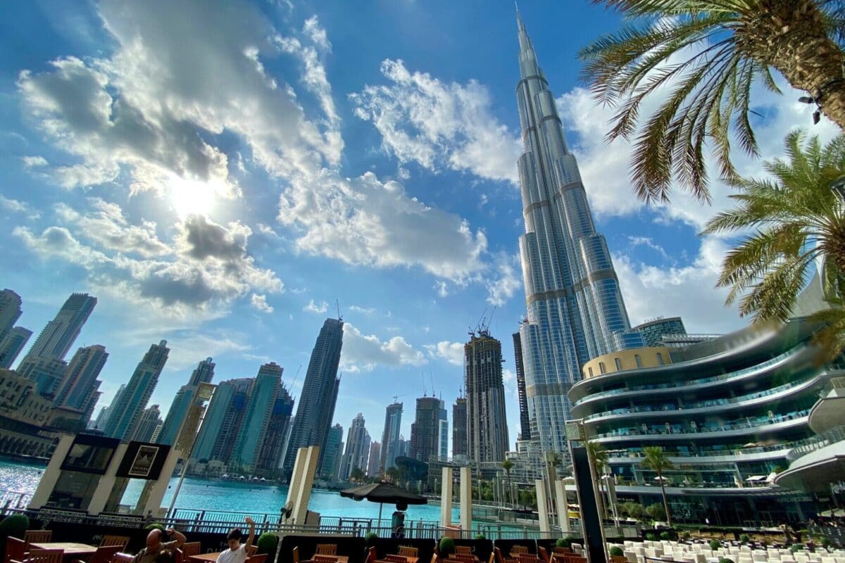 Gulf States Turn to Discounts and Visa Reforms as Travel Warnings Return