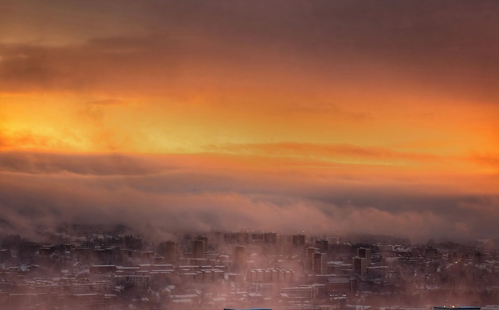Indonesia Wildfire Haze Hits Regional Tourism as Malaysia Faces November Cancellations