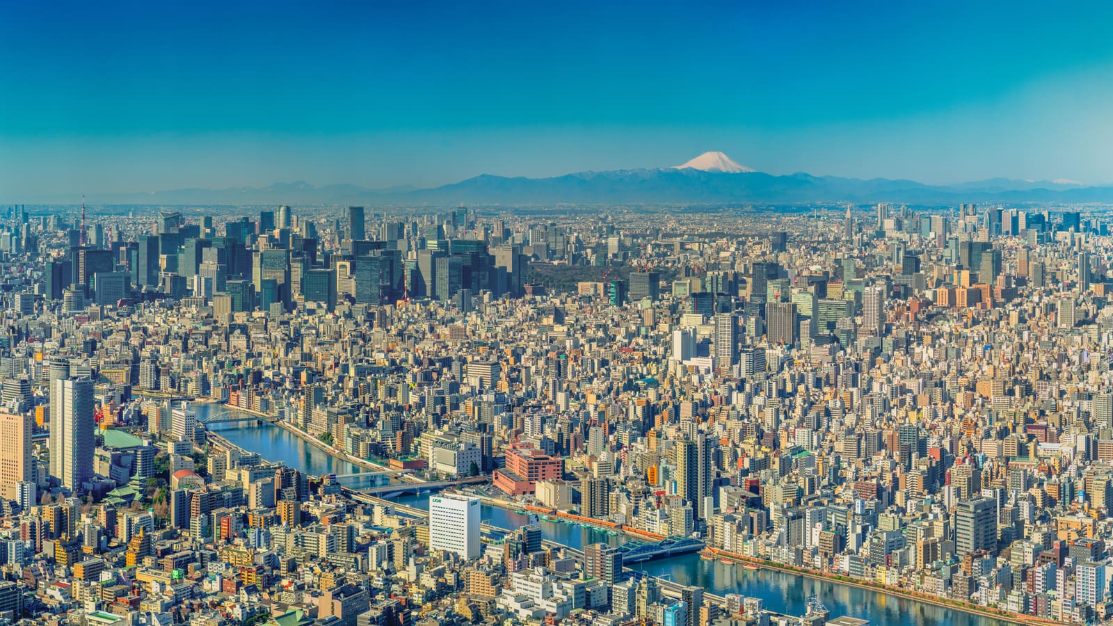 Japan Leads Global Tourism as International Arrivals Reach 1.5 Billion