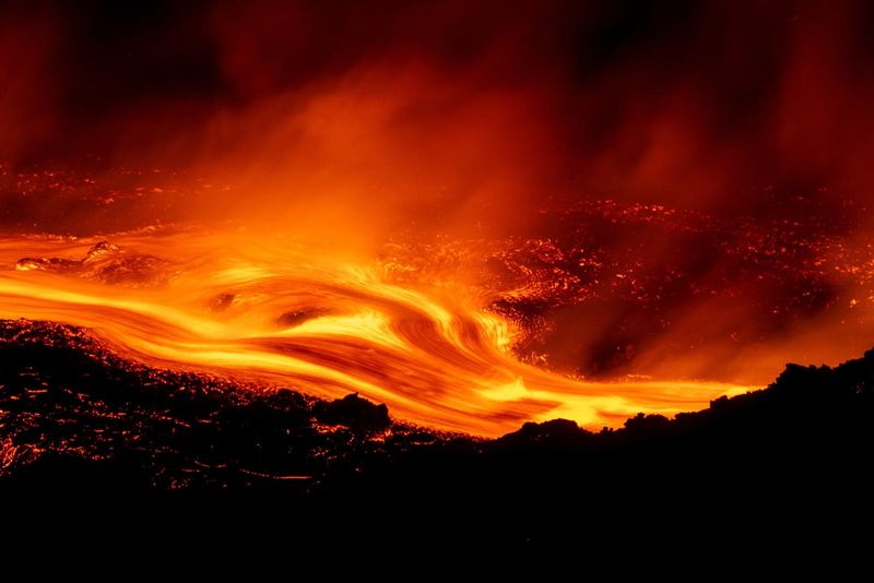 Mount Etna Eruption Grounds Flights Across Sicily and Malta