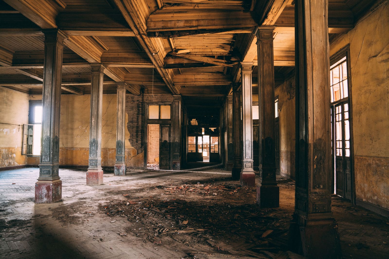 Paris Loses Its Oldest Covered Market to Fire