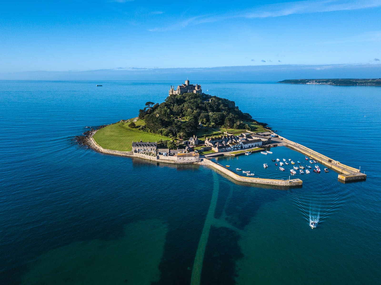A Tidal Island Off Cornwall You Can Walk to Only Hours a Day