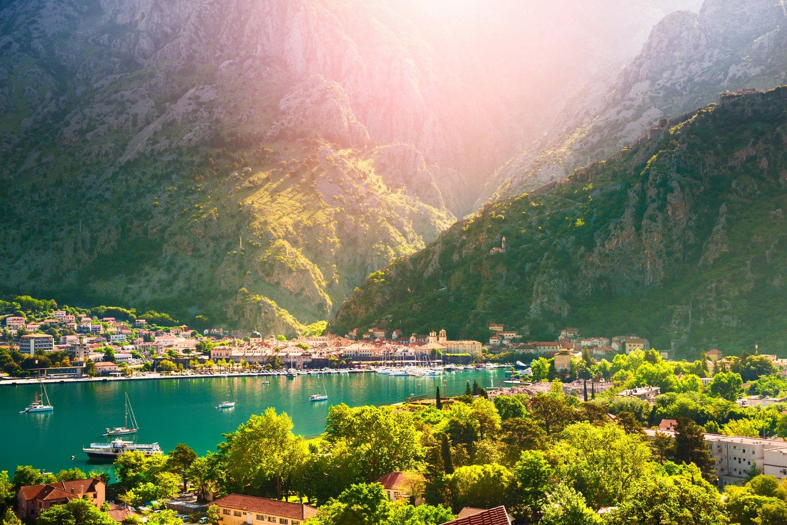 Ten European Countries Where You Can Skip the EES Queues