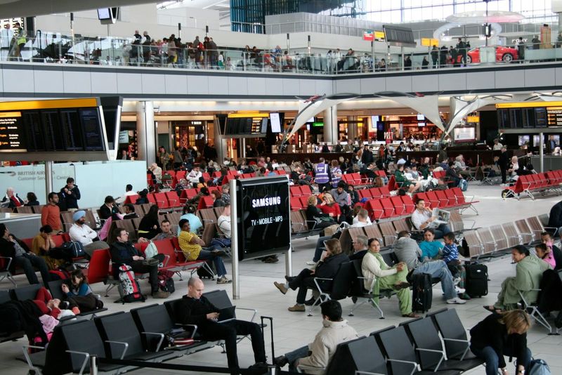 A Second Day of Flight Cancellations Strands Thousands Across UK Airports