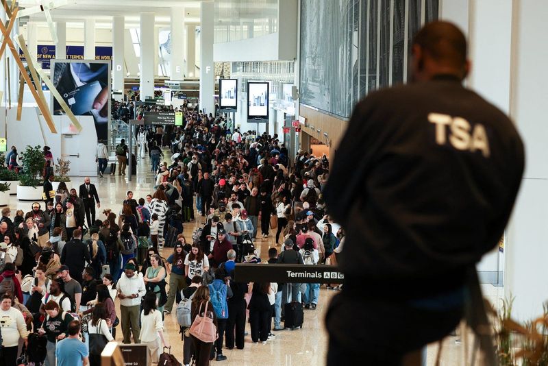 Why US Airlines Are Running Out of Options When Flights Get Canceled
