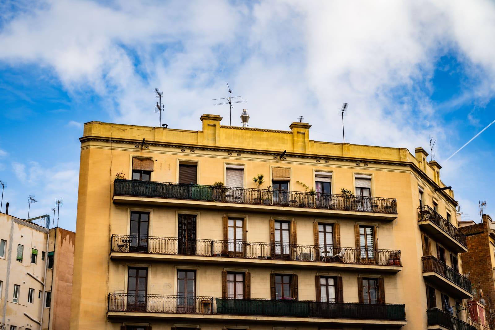 Where Locals Eat and Drink in Barcelona Beyond the Tourist Trail