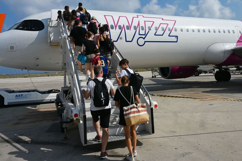 Wizz Air Trims Growth Despite Summer Gains as Fuel Crisis Bites