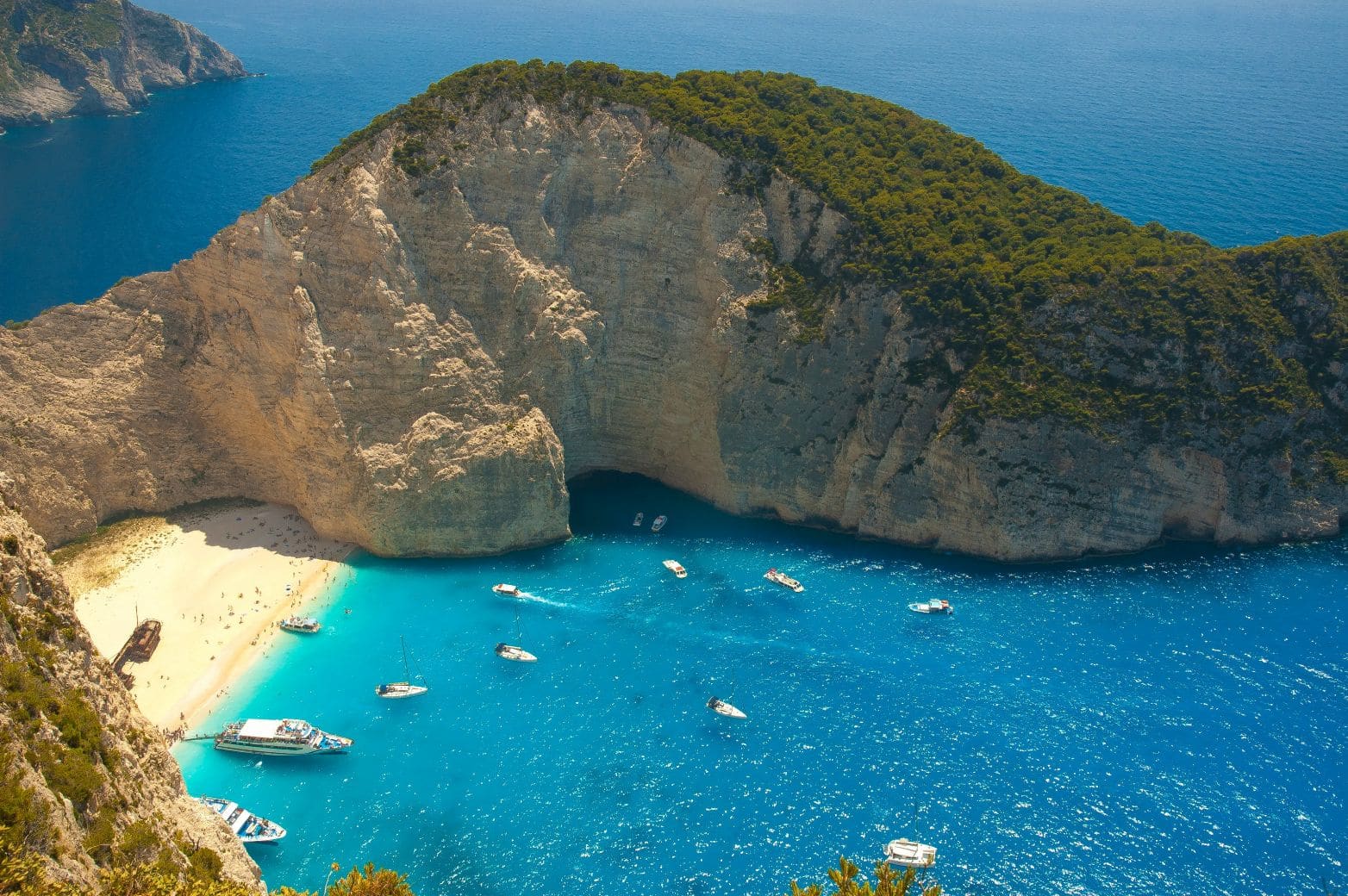 Zakynthos Plans Beach Extension to Protect Eroding Shipwreck